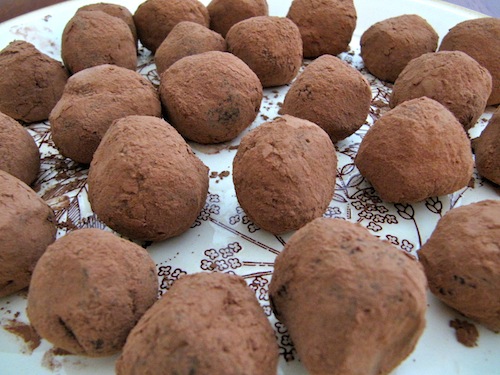 File:Home-made-truffles.jpg